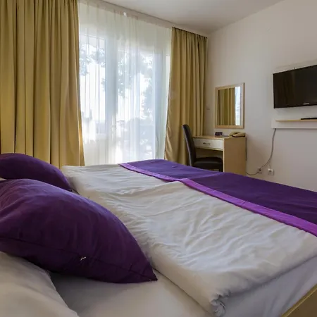 Slaven Hotel 3*