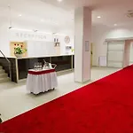Slaven ホテル 3*