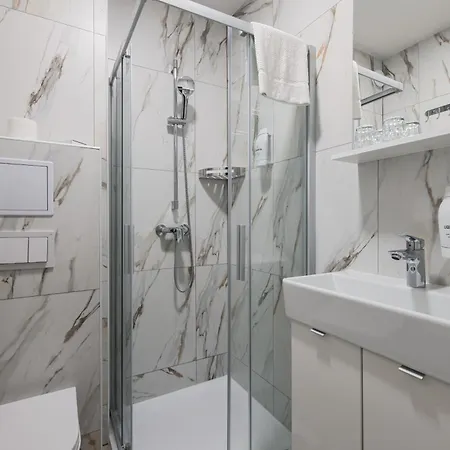 Slaven Hotel 3*