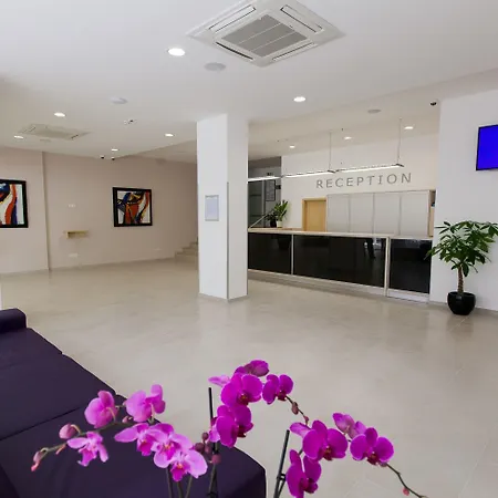 Slaven Hotel