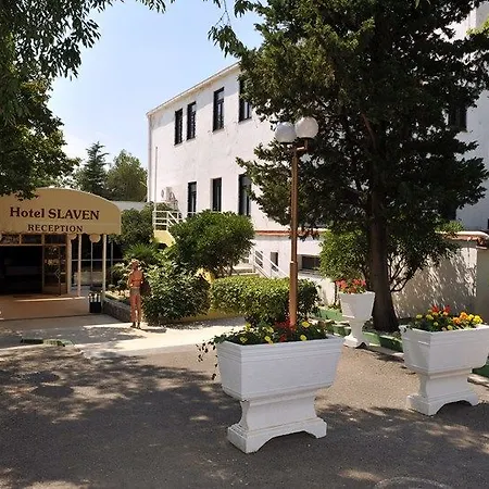 Slaven Szálloda Selce