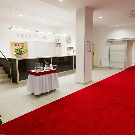 Slaven Hotel 3*