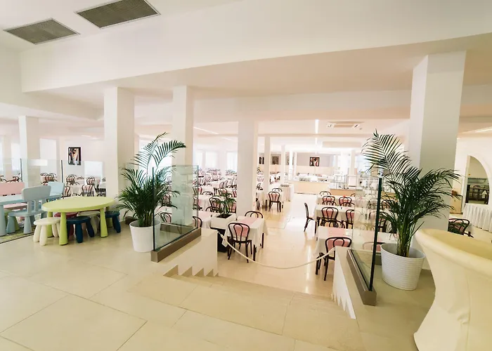 斯拉温酒店 酒店 塞尔瑟